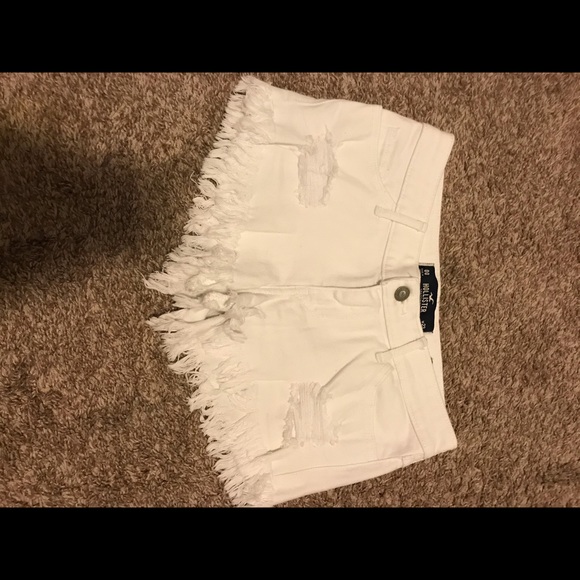 Hollister Jean Shorts - Picture 1 of 6
